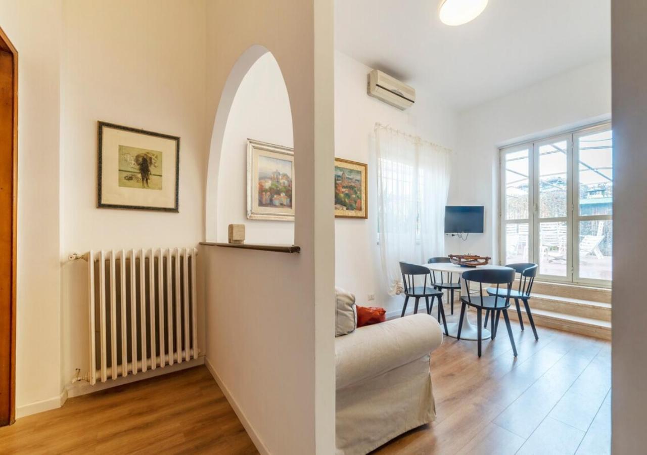 Elegant, With Private Terrace Next To The Vatican Рим Екстер'єр фото