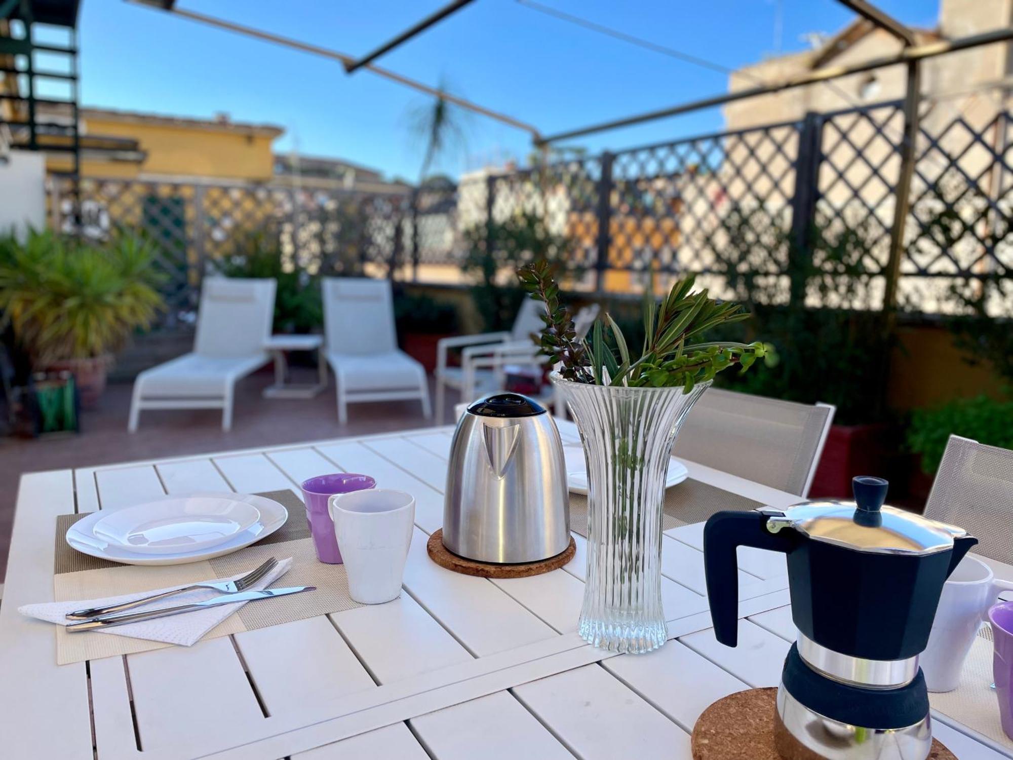 Elegant, With Private Terrace Next To The Vatican Рим Екстер'єр фото